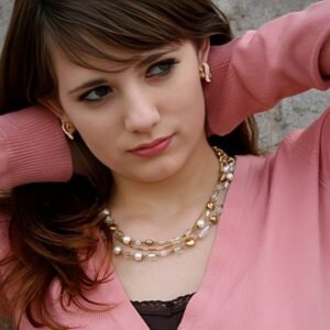 Day Collar: Powerful Expression in Daily Wear